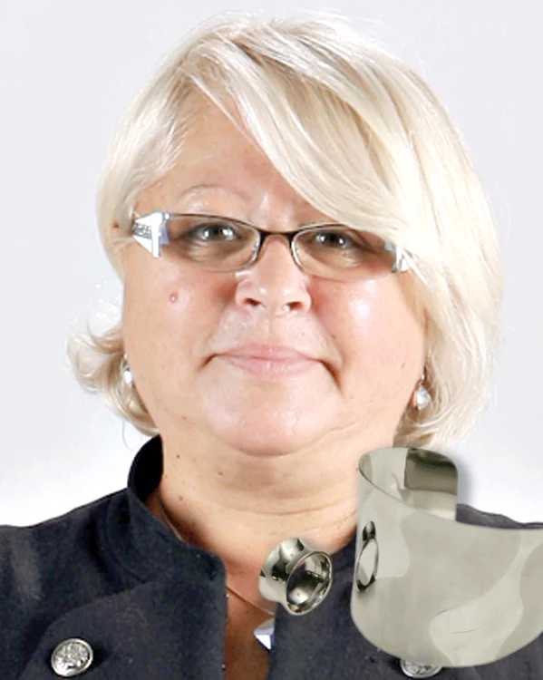 
    Mirabela Dauer  