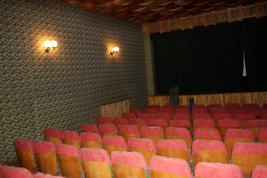 Cinematograful Dacia a fost singurul funcţional din Bistriţa-Năsăud FOTO: Bianca Sara