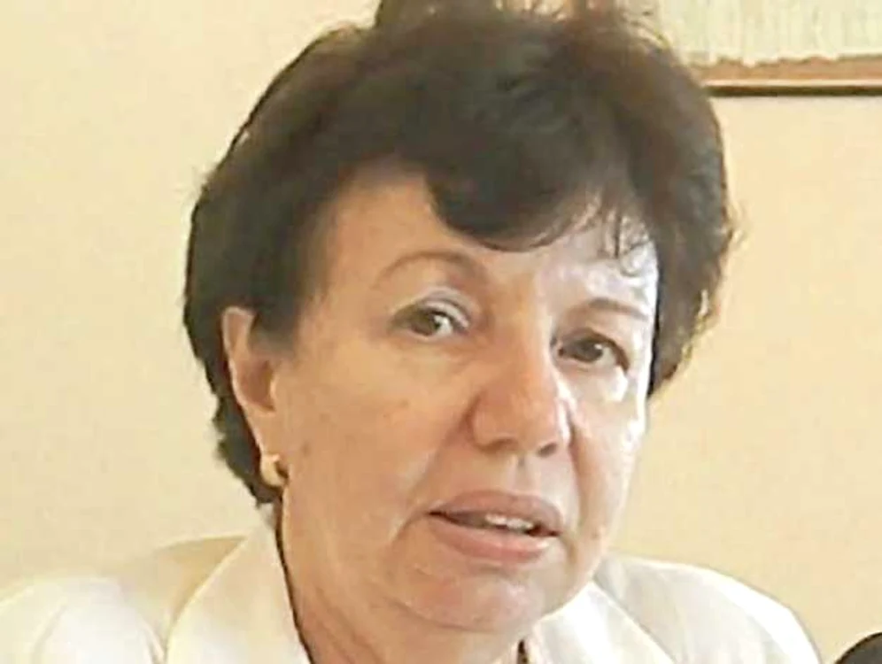 Floarea Alesu, şefa de la Direcţia pentru Protecţie a Copilului Teleorman, este acuzată că lua bani grei de la tinerii care doreau să fie părinţi