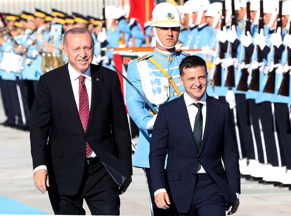 Preşedintele Turciei, Recep Tayyip Erdogan şi omologul său ucrainean Volodimir Zelenski