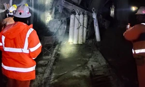Misiune contracronometru pentru salvarea unor mineri Foto X jpg