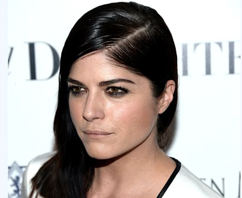 Selma Blair a dezvăluit că suferă de scleroză multiplăFoto Getty Images