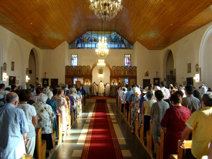 Procesiune la Mănăstirea Franciscană