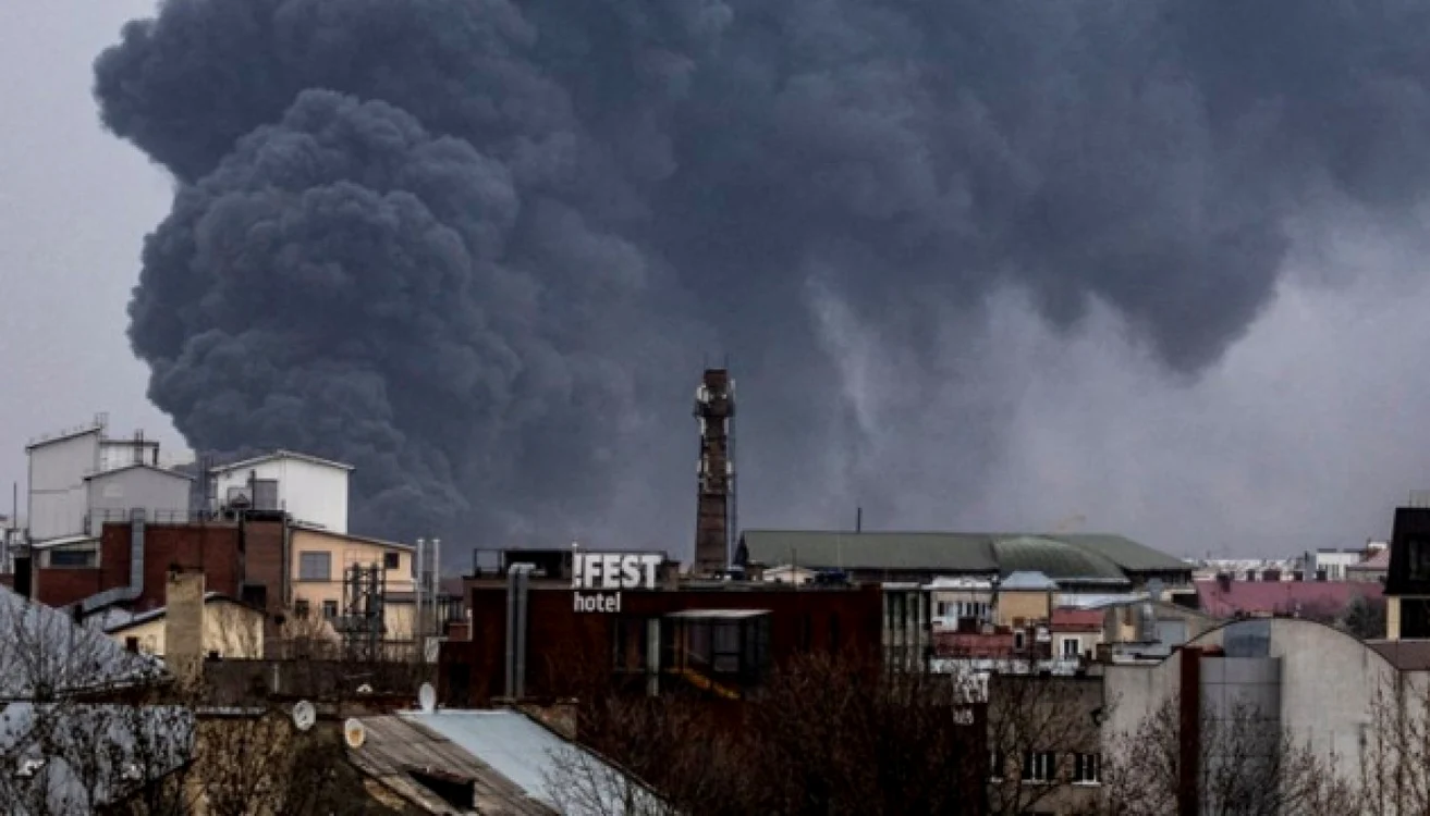 Explozie în urma unui atac cu rachetă la Zaporojie Foto Ukrinform
