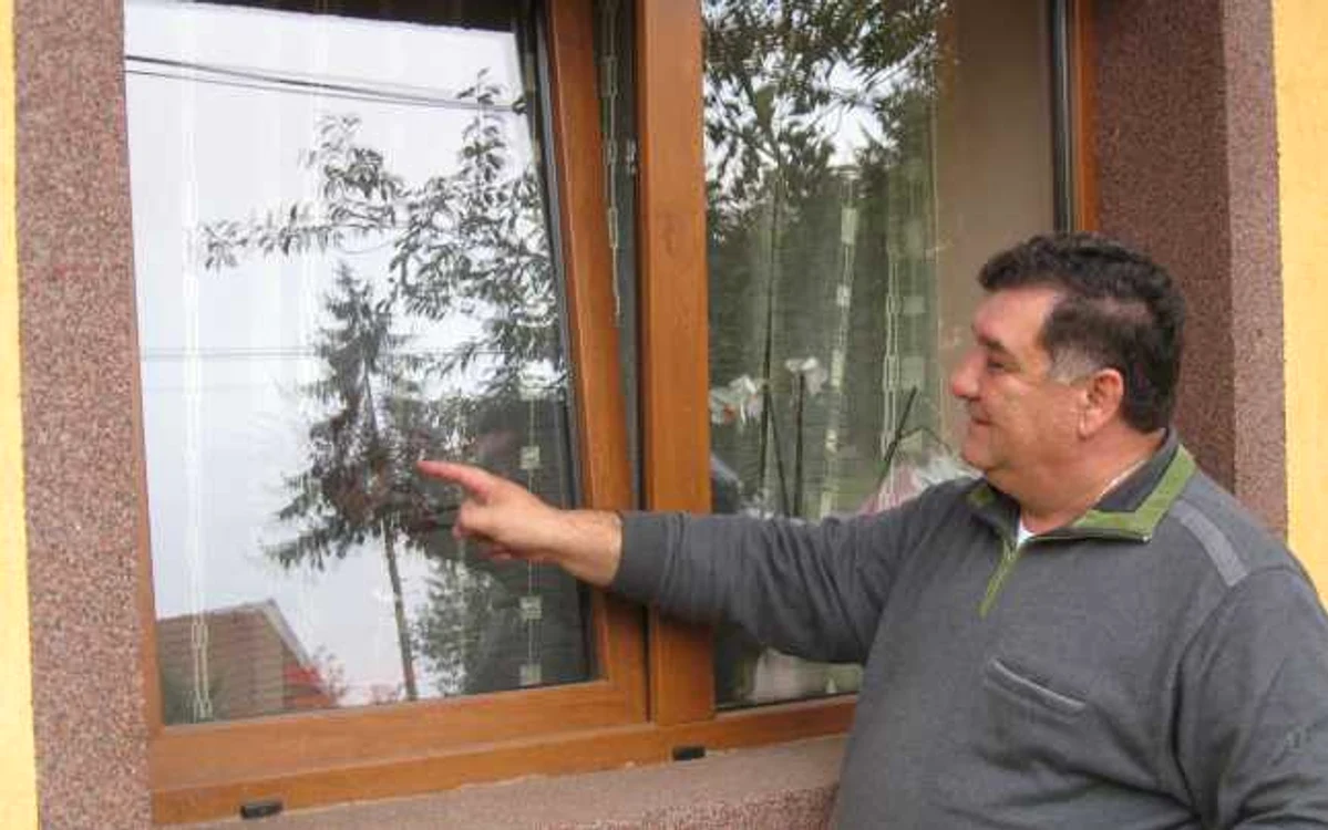 Arad: Omul de afaceri care şi-a găsit casa din Battonya vandalizată este mulţumit de modul în care presa a abordat cazul