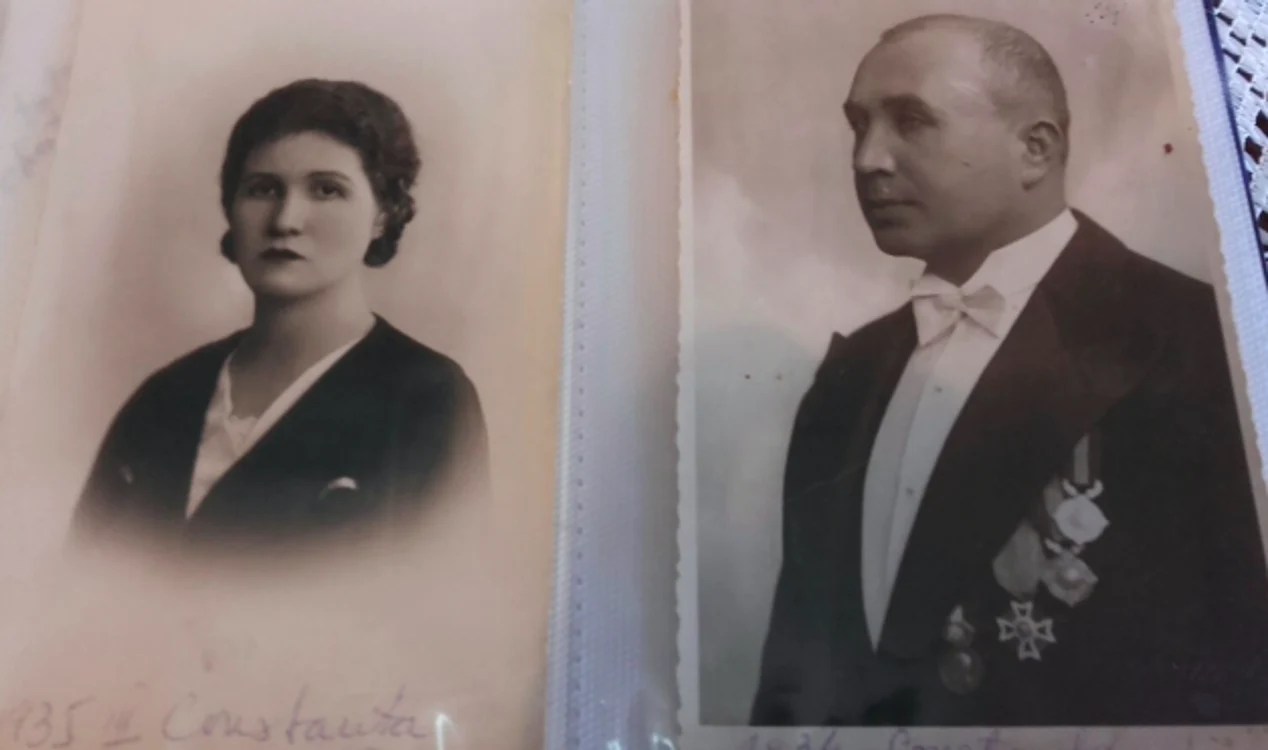 Alături de soţia Maria este Ion Jean Dinu - cel care a descoperit peştera Sfântului Andrei din Dobrogea Sursa arhiva familiei Dinu Foto Cristina Stancu