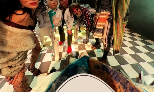 Ochelarii de teatru jpeg