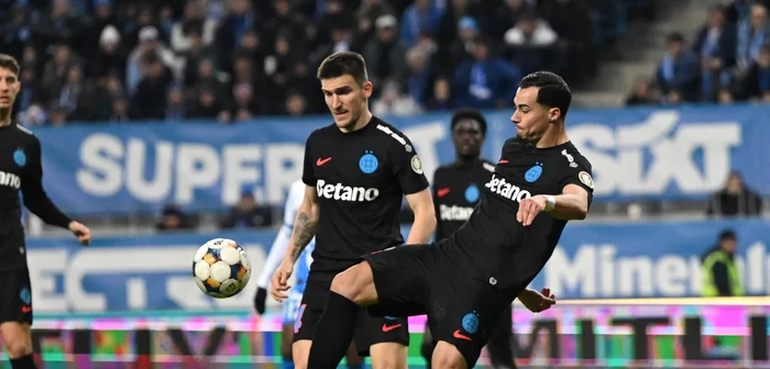 Campioana s-a făcut că joacă fotbal în acest sezon. Foto Facebook FCSB