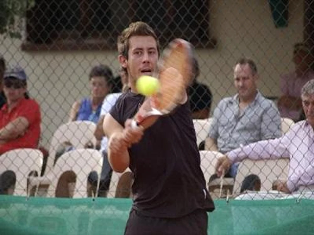 
    Florian Reynet  