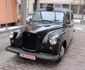 Un "Black cabs" londonez pe străzile din Timişoara Foto
