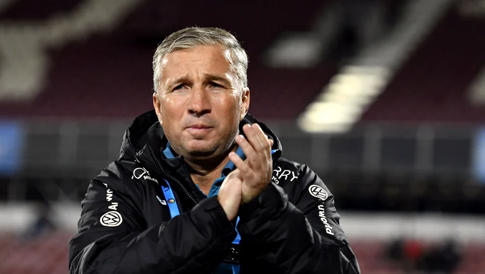 Dan Petrescu își poate continua munca la CFR Cluj. Foto: Sportpictures