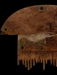 Pieptene antic din corn de cerb, descoperit în județul Neamț (©Facebook / Vasile Diaconu – archaeologist)