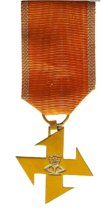 Ordinul Crucea Regina Maria - distincţie medalie Primul Război Mondial Sursa capodopere2019.ro