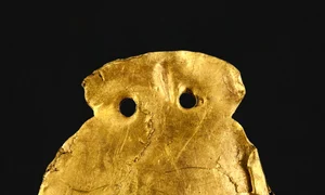 Pandantivul de la Vitănești (© Muzeul Național de Istorie a României)