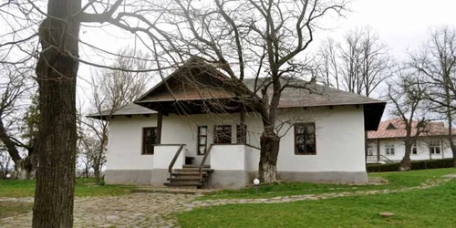 casa lui eminescu ipotesti