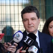 Nicușor Dan votează în primul tur al alegerilor prezidențiale în București. FOTO Inquam Photos / George Călin