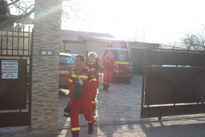 Medicii ajunși la fața locului