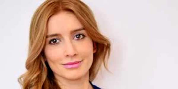 Nora Haţegan PointPark Properties crestcom.cz