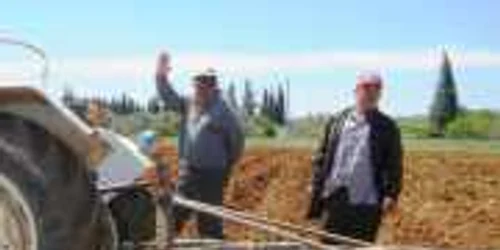 Fermierii sunt așteptați cu cererile pentru motorină