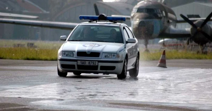 Politia cehă s-a mobilizat în câteva zile pentru a-i proteja pe participanţii la funeralii