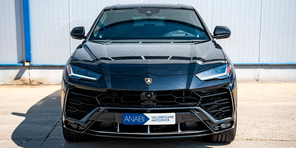lamborghini urus licitatie foto anabi jpg