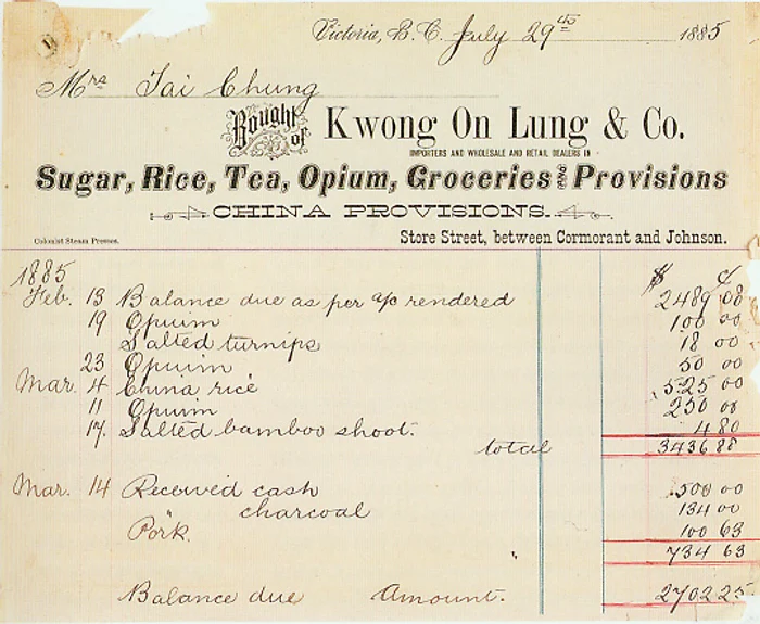 O factură de la Kwong On Lung & Co. din Victoria (pe coasta de vest a Americii),  una dintre fabricile de opium. Datată: 29 iulie 1885 