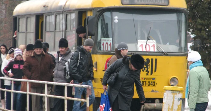 În prima zi de Paşte, botoşănenii vor trebui să se descurce fără tramvaie