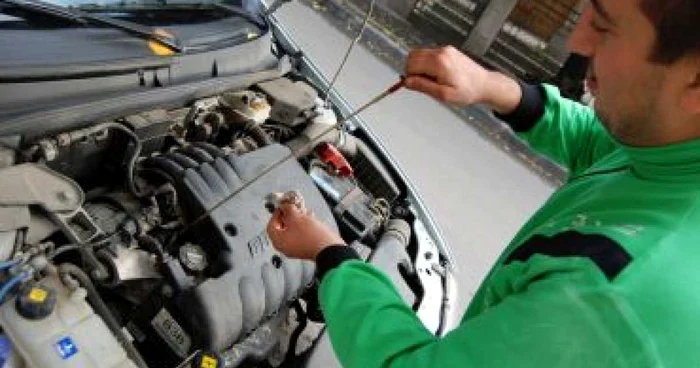 Slatina:Şoferii cheltuie sute de lei pentru pregătirea maşinilor pentru iarnă