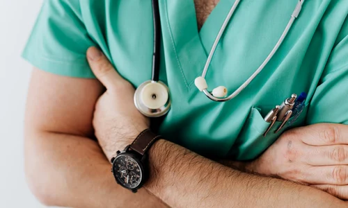 Cum te pot ajuta serviciile ORL să previi complicațiile cauzate de răceală și gripă jpg