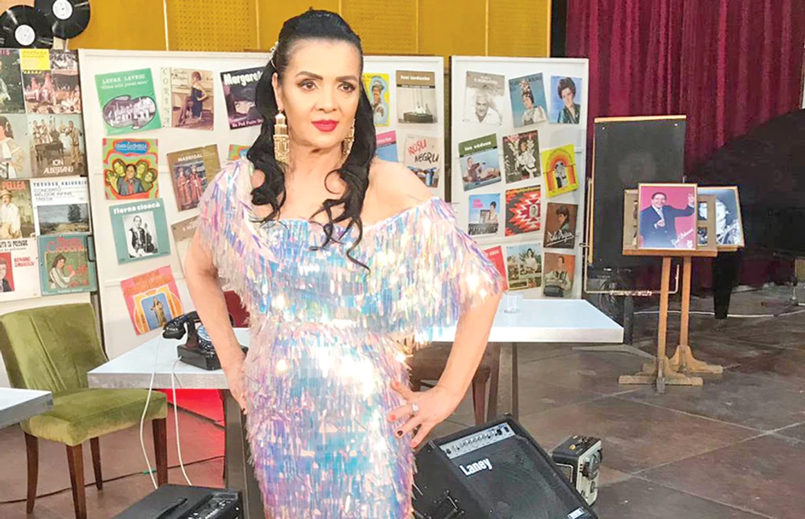 
    2019. Cornelia Catanga  a făcut furori, zilele  trecute, la un  eveniment monden   