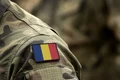 armata romana soldat militar roman steag drapel romania shutterstock 1857831076 jpg