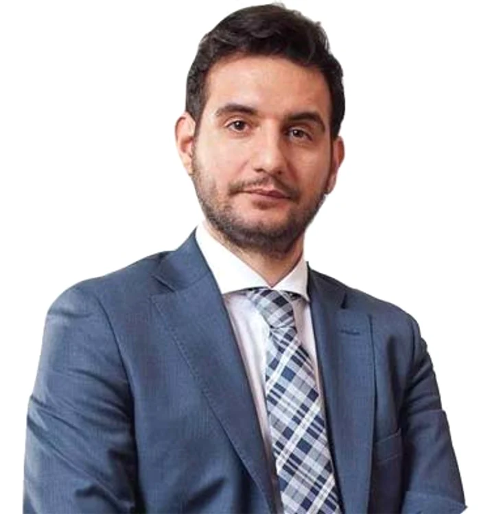   Adrian Cuculis,  avocat