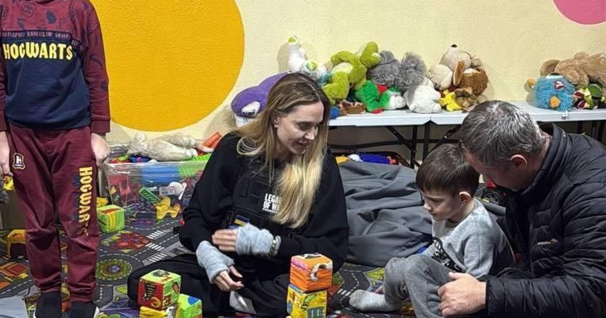 Angelina Jolie vizitează Herson în 2025