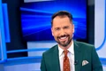 Alex Constantin prezintă Știrile de dimineață la România Tv foto: arhiva personală 