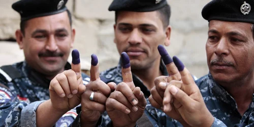 politisti irakieni reuters