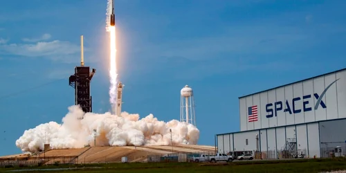 Lansare rachetă SpaceX Falcon 9 FOTO International Space Station / Facebook