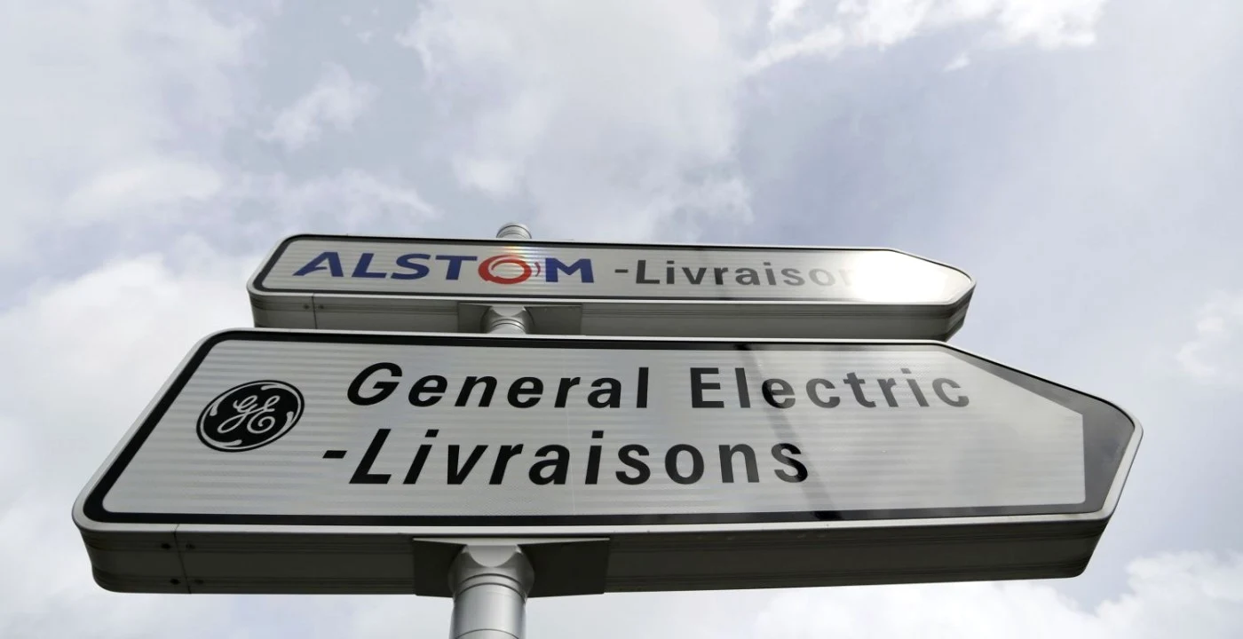 Întreprinderea Alstom, lider mondial în turbine hidraulice, mîndria industriei franceze, îşi scoate la vînzare polul energetic, adică 70 % din cifra sa de afaceri. Preferat drept cumpărător e nimeni altul decît gigantul american General Electric FOTO Reuters