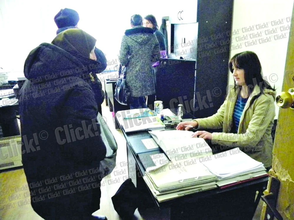 
    Acesta este biroul  în care Livia Ioniţă  s-ar fi dezbrăcat  în faţa monitorului  