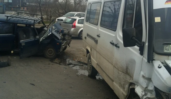 Accidentul a avut loc pe strada Albişoara 76/1