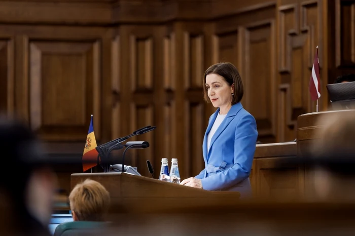 Maia Sandu l-a felicitat pe Peter Magyar după victoria în alegeri. FOTO: Presedinte.md