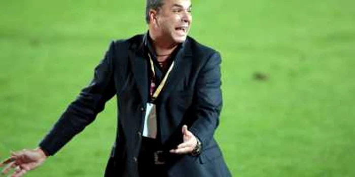 Cosmin Olăroiu