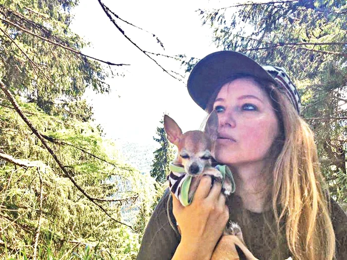 Anca Badiu l-a dus  pe Bijou la munte