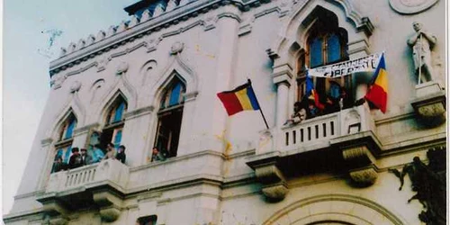 Balconul Revoluţiei la Galaţi în 22 decembrie 2019 FOTO Arhiva Bibliotecii Va Urechia