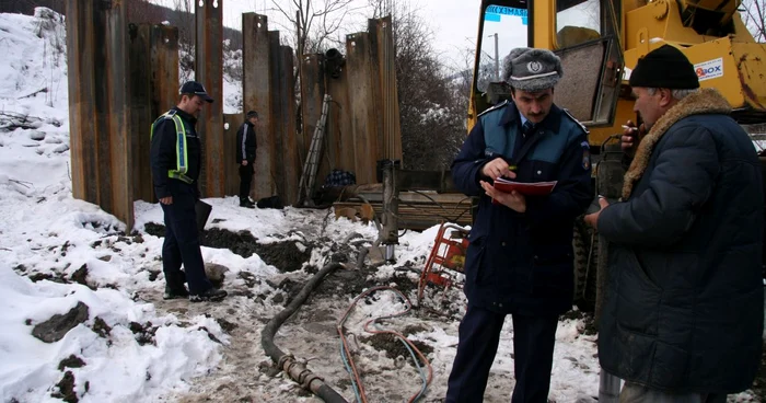 Se vor face cercetări privind cauzele producerii accidentului