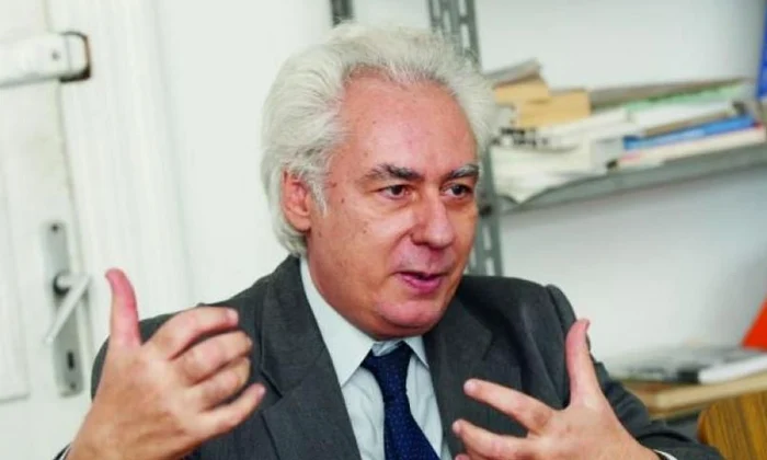Prof  dr  Lucian Boia, istoric: „Şcoala? Nu mi a plăcut!“ jpeg