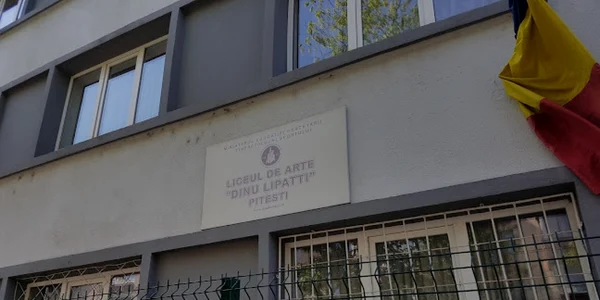 liceul de arte dinu lipatti pitesti