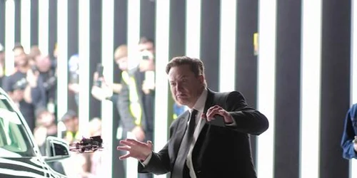 Elon Musk la inaugurarea fabricii Tesla din Germania FOTO EPA-EFE