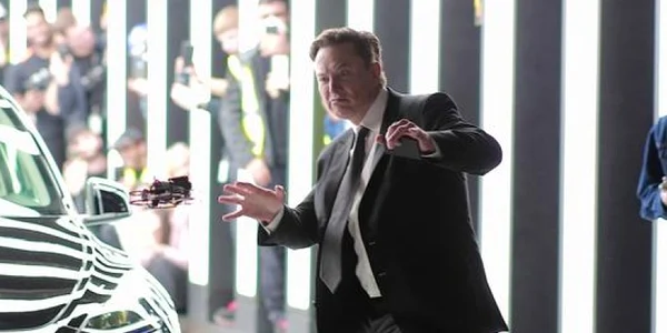 Elon Musk la inaugurarea fabricii Tesla din Germania FOTO EPA-EFE