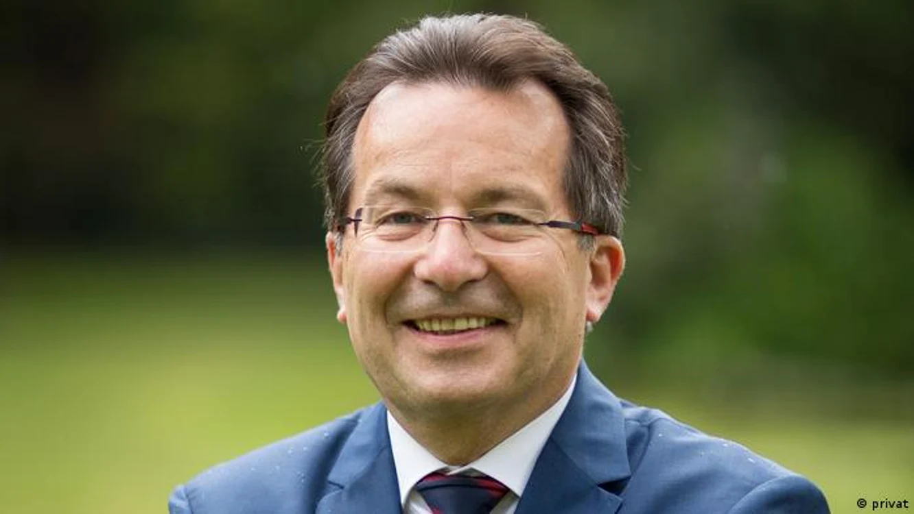 Ralph Thiele, expert militar și fost comandant al Bundeswehr
