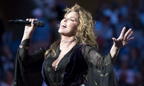 shania twain shutterstock 717614656 jpg